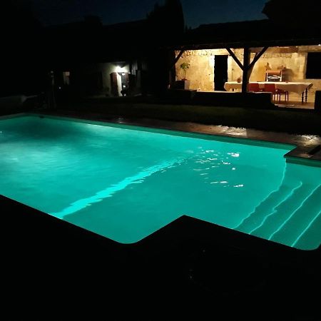 La Girafe Bleue Bed & Breakfast Lunas  Luaran gambar