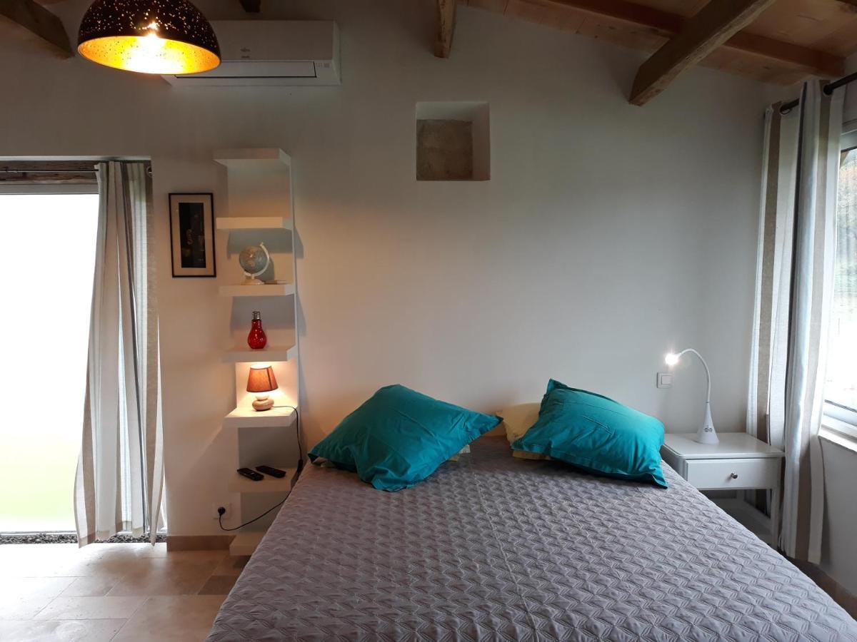 La Girafe Bleue Bed & Breakfast Lunas  Luaran gambar