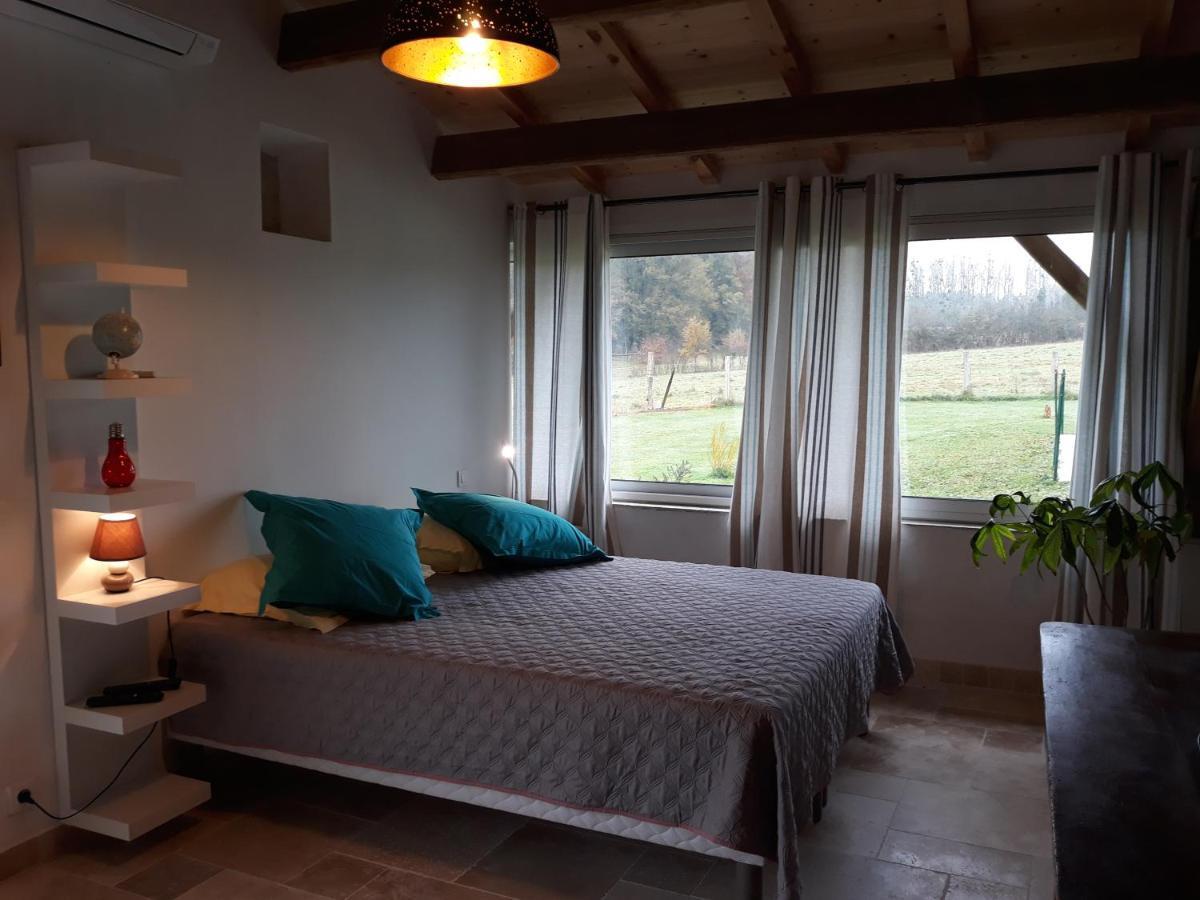 La Girafe Bleue Bed & Breakfast Lunas  Luaran gambar