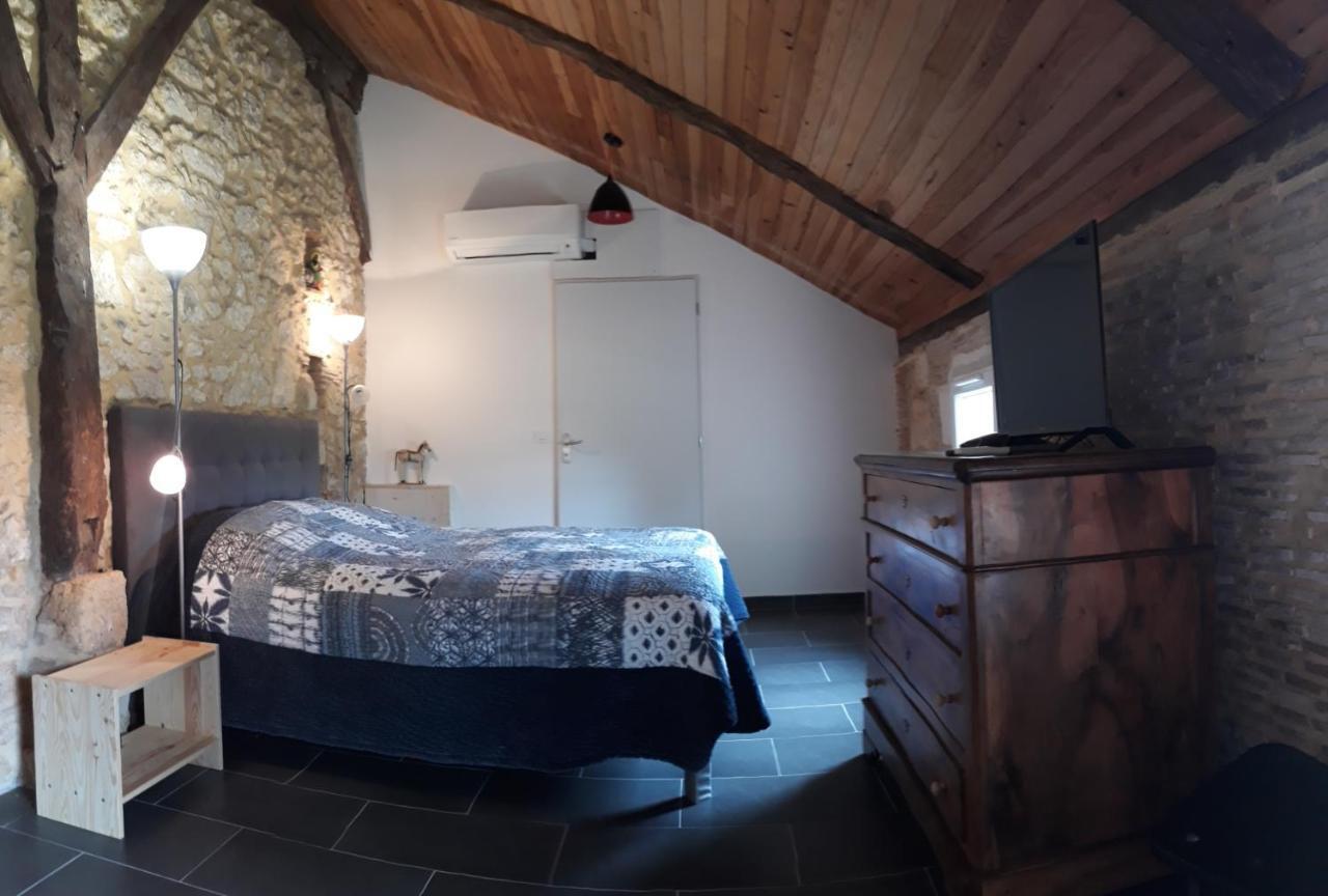 La Girafe Bleue Bed & Breakfast Lunas  Luaran gambar